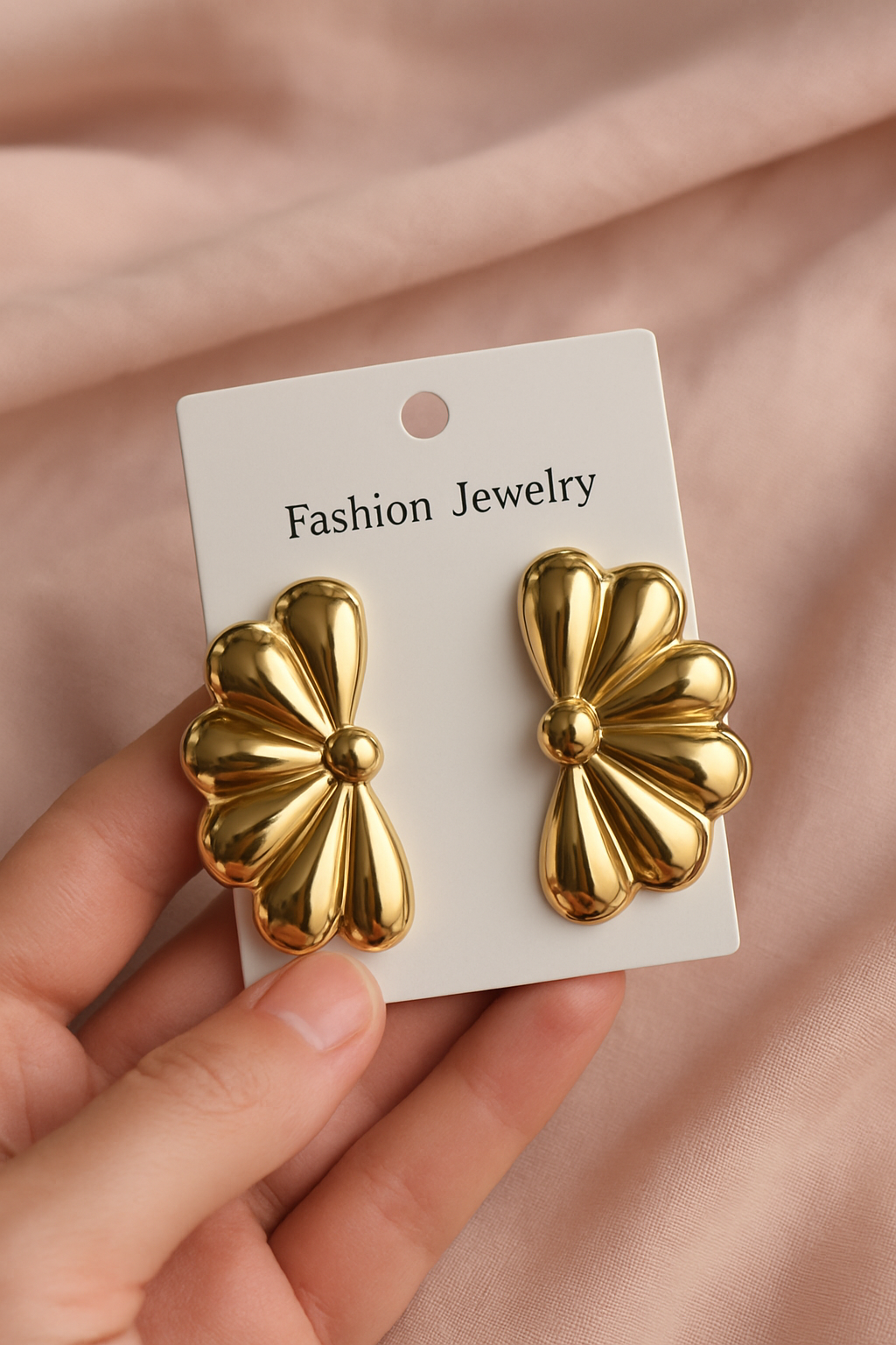 Golden bloom studs