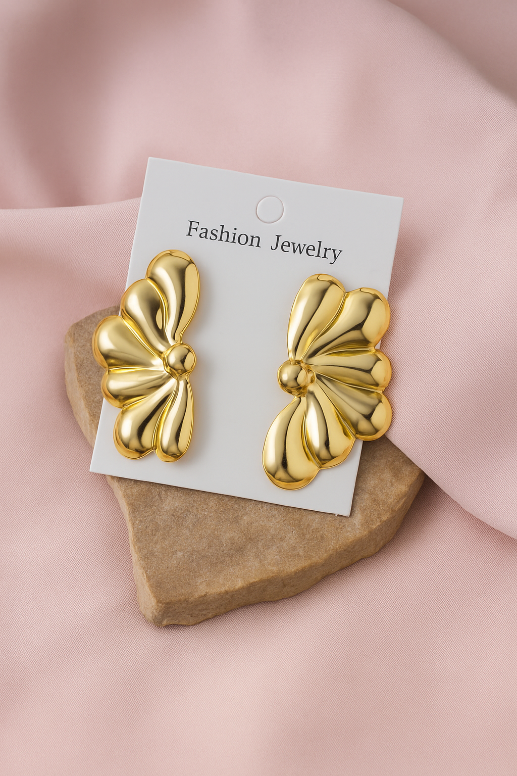 Golden bloom studs