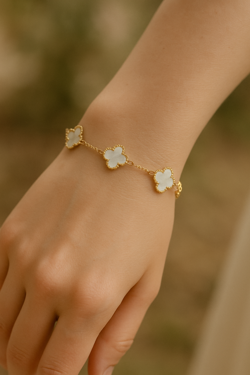 white Clover Bracelet
